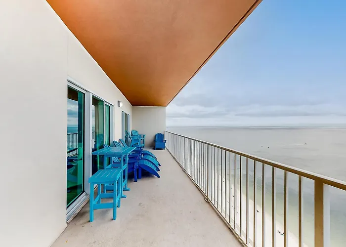 Crystal Shores West Ph1403