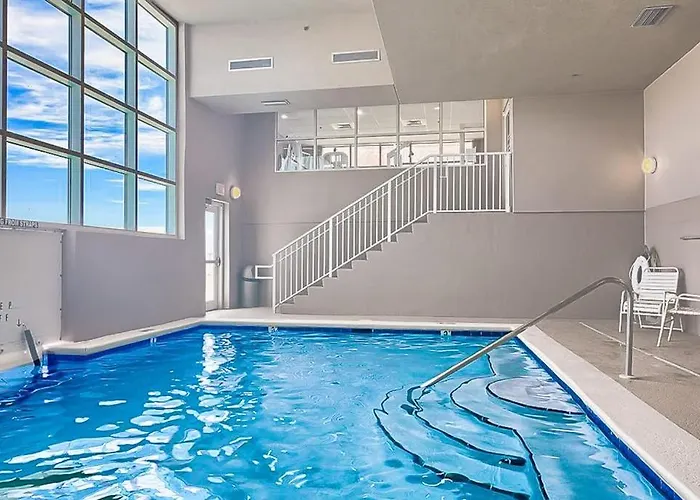 Crystal Shores West Ph1403
